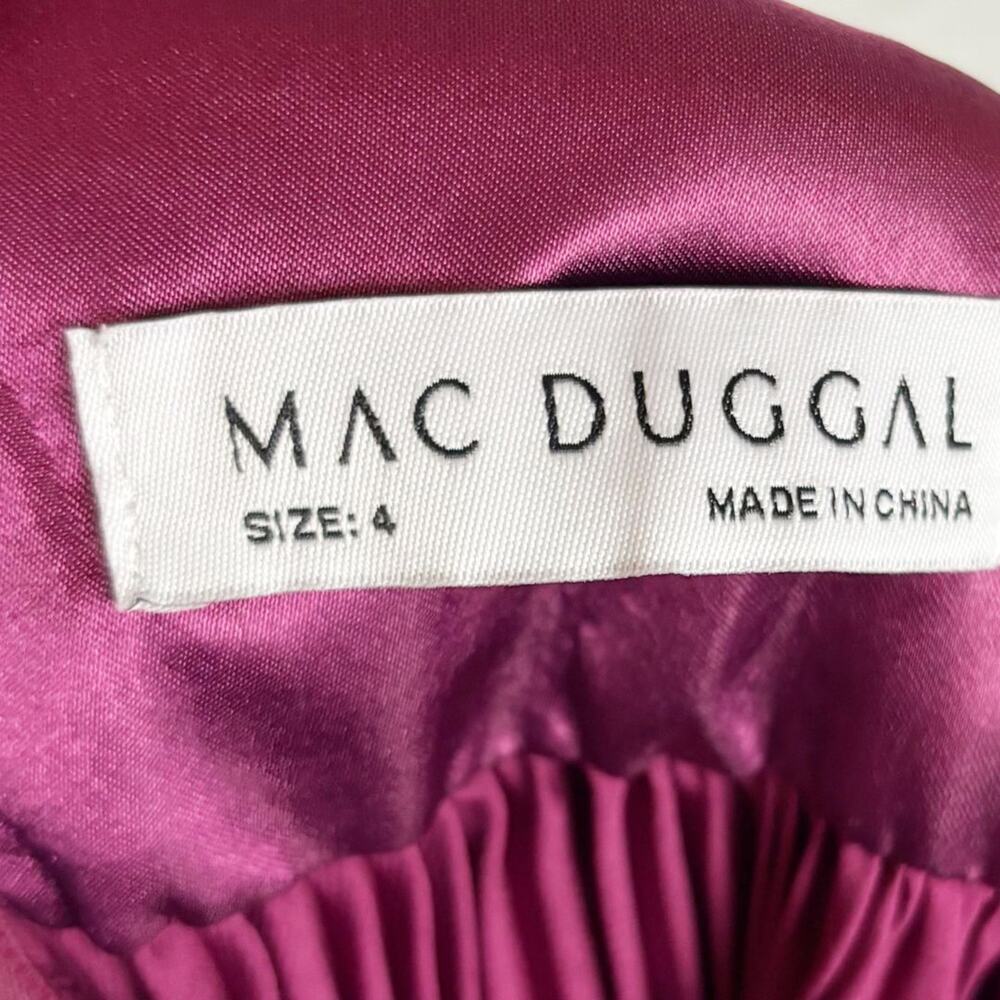 Mac Duggal 4 Raspberry - Picture 9 of 12